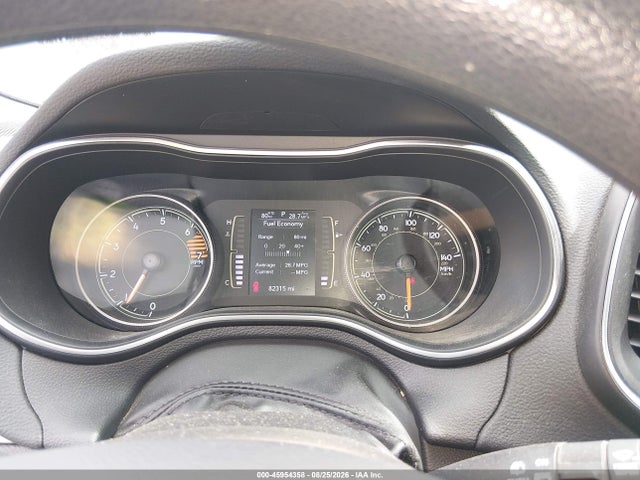 2019 Jeep Cherokee Latitude 4x4 მანქანა იყიდება აუქციონზე, vin: 1C4PJMCB4KD440279, აუქციონის ნომერი: 45954358