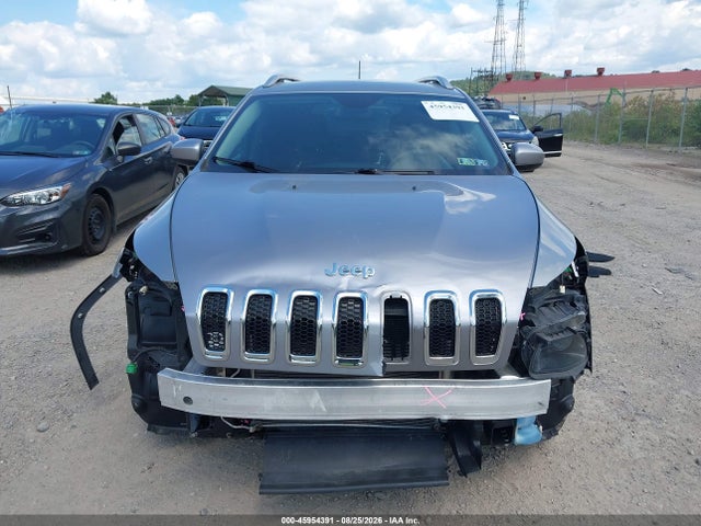 Auction sale of the 2016 Jeep Cherokee Latitude, vin: 1C4PJMCB4GW218661, lot number: 45954391