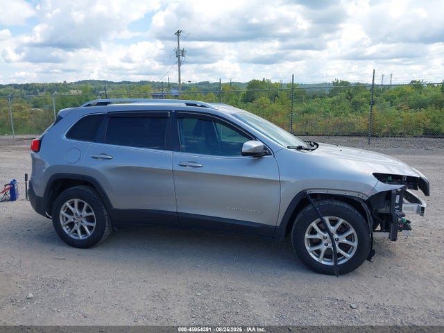 Auction sale of the 2016 Jeep Cherokee Latitude, vin: 1C4PJMCB4GW218661, lot number: 45954391