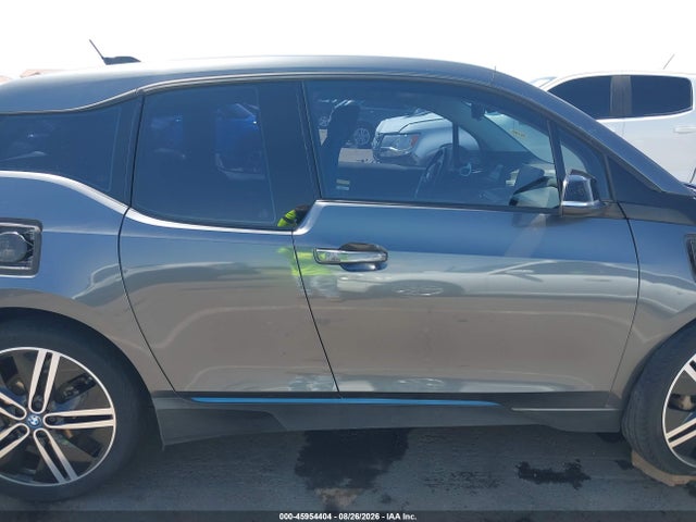 Продажа на аукционе авто 2016 Bmw I3 Base W/range Extender, vin: WBY1Z4C55GV508825, номер лота: 45954404