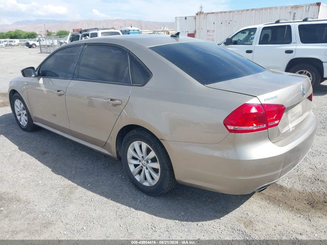 1VWAT7A30FC007063 Volkswagen Passat 1.8t Wolfsburg Edition