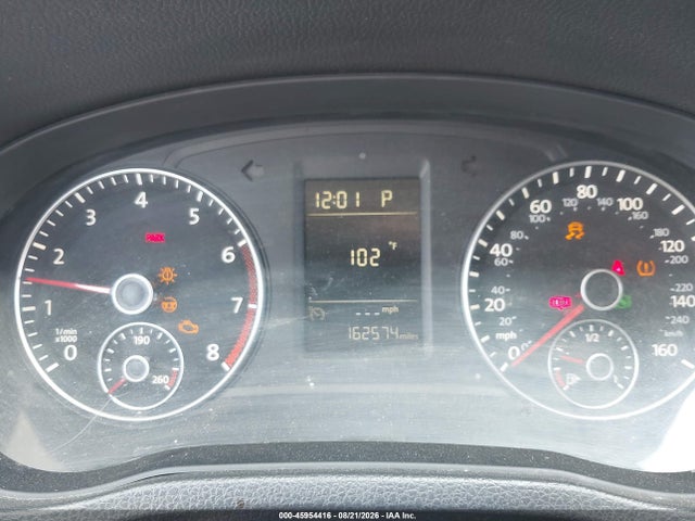 1VWAT7A30FC007063 Volkswagen Passat 1.8t Wolfsburg Edition