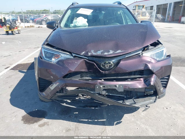 2018 Toyota Rav4 Le მანქანა იყიდება აუქციონზე, vin: 2T3ZFREV0JW492458, აუქციონის ნომერი: 45954432