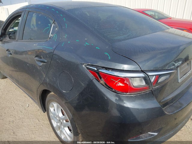 Продаж на аукціоні авто 2017 Toyota Yaris Ia, vin: 3MYDLBYV9HY172969, номер лоту: 45954443