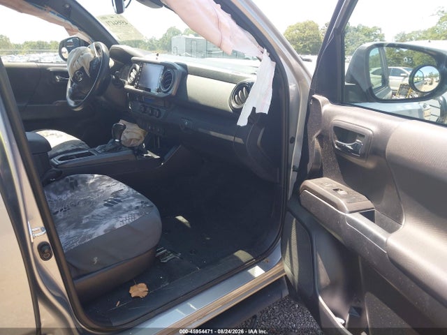 Продаж на аукціоні авто 2021 Toyota Tacoma Trd Sport, vin: 5TFAZ5CN2MX099593, номер лоту: 45954471