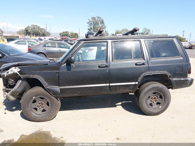 1998 Jeep Cherokee Classic/sport მანქანა იყიდება აუქციონზე, vin: 1J4FT68SXWL250972, აუქციონის ნომერი: 45954472
