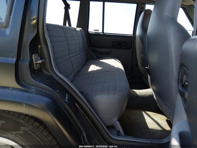 1998 Jeep Cherokee Classic/sport მანქანა იყიდება აუქციონზე, vin: 1J4FT68SXWL250972, აუქციონის ნომერი: 45954472