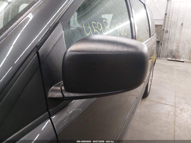 2015 Dodge Grand Caravan American Value Pkg მანქანა იყიდება აუქციონზე, vin: 2C4RDGBG2FR625111, აუქციონის ნომერი: 45954500