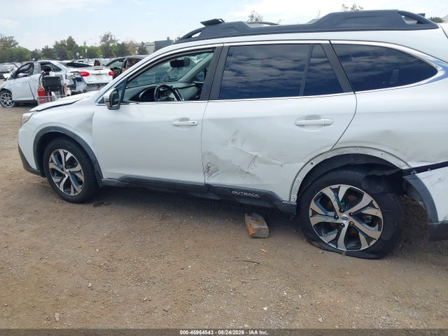 Subaru Outback Limited 2021 4S4BTANC1M3174006 Image 18