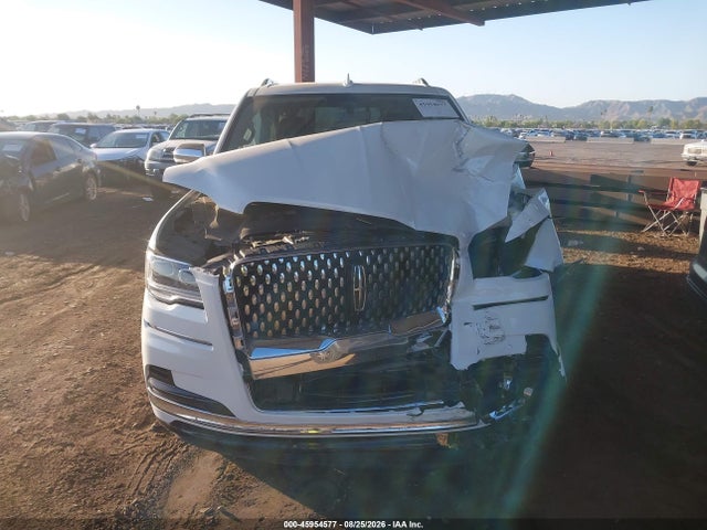 Продажа на аукционе авто 2023 Lincoln Navigator Black Label L, vin: 5LMJJ3TG5PEL04703, номер лота: 45954577