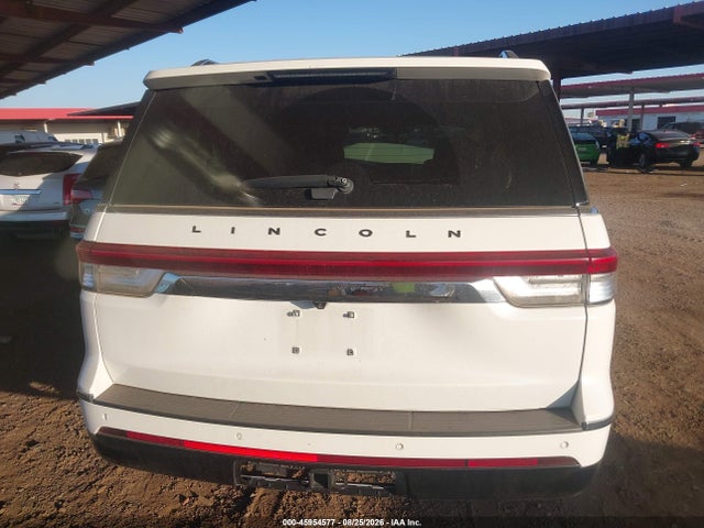 Продажа на аукционе авто 2023 Lincoln Navigator Black Label L, vin: 5LMJJ3TG5PEL04703, номер лота: 45954577