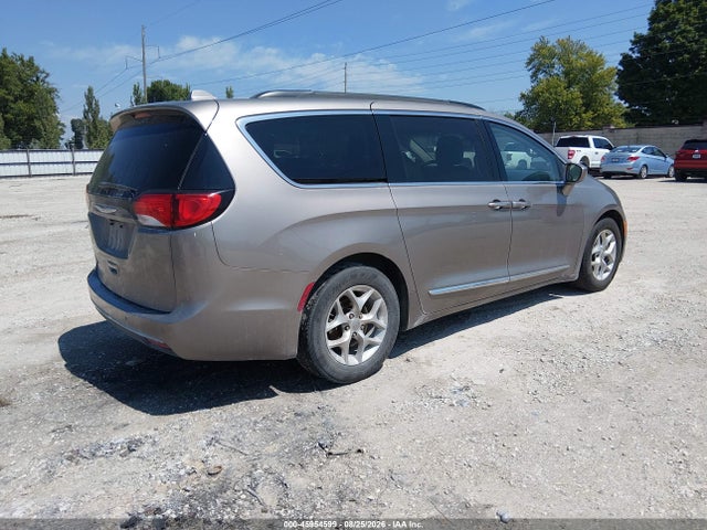 Продажа на аукционе авто 2017 Chrysler Pacifica Touring-l, vin: 2C4RC1BG2HR536528, номер лота: 45954599