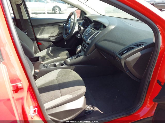 1FADP3F2XEL403311 Ford FOCUS SE