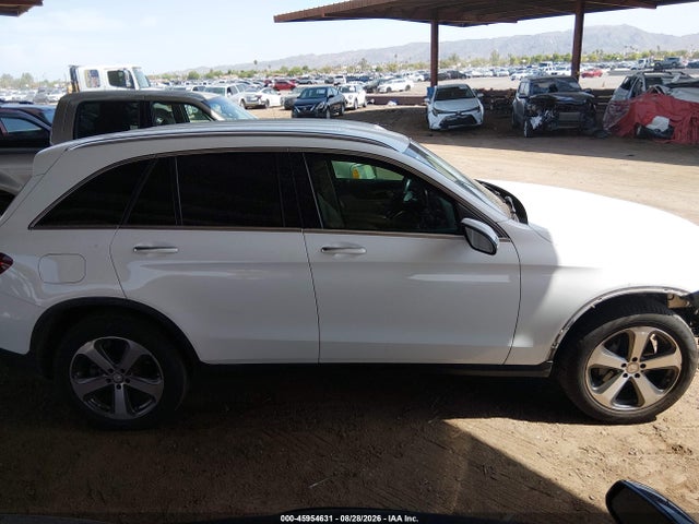 2016 Mercedes-benz Glc 300 მანქანა იყიდება აუქციონზე, vin: WDC0G4JB8GF020470, აუქციონის ნომერი: 45954631