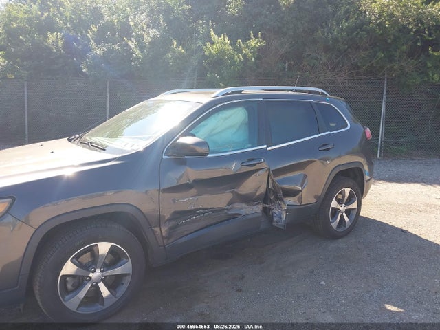 1C4PJMDX9KD383300 Jeep Cherokee Limited