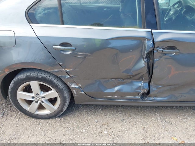 Продажа на аукционе авто 2013 Volkswagen Jetta 2.0l Tdi, vin: 3VW3L7AJ9DM400000, номер лота: 45954670