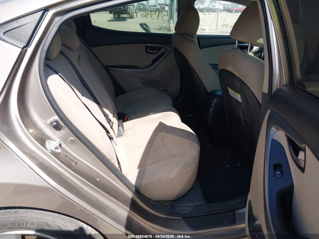 2014 Hyundai Elantra Se მანქანა იყიდება აუქციონზე, vin: 5NPDH4AE6EH529832, აუქციონის ნომერი: 45954676