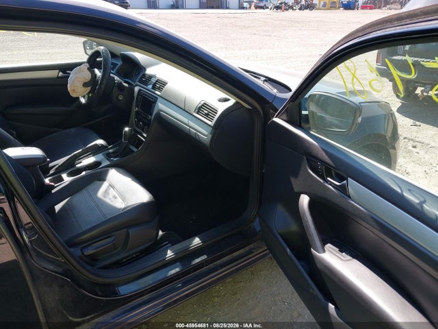 45954681 :رقم المزاد ، 1VWBH7A33DC062285 vin ، 2013 Volkswagen Passat 2.5l Se مزاد بيع
