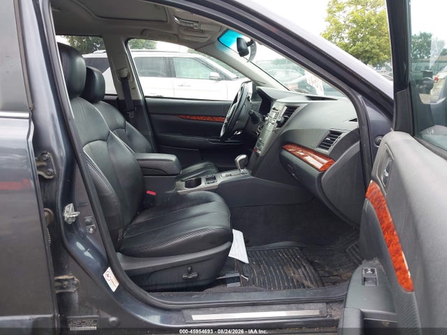Продажа на аукционе авто 2010 Subaru Outback 2.5i Limited, vin: 4S4BRBKC7A3339397, номер лота: 45954693