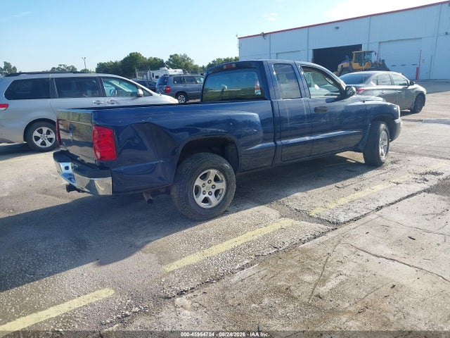 45954704 :رقم المزاد ، 1D7HE42K85S313874 vin ، 2005 Dodge Dakota Slt مزاد بيع