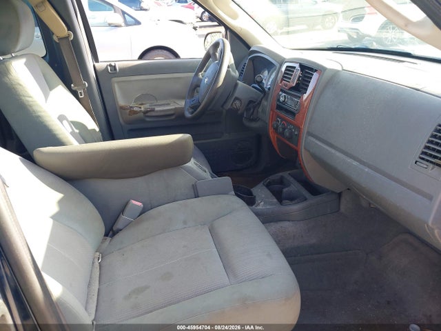 45954704 :رقم المزاد ، 1D7HE42K85S313874 vin ، 2005 Dodge Dakota Slt مزاد بيع