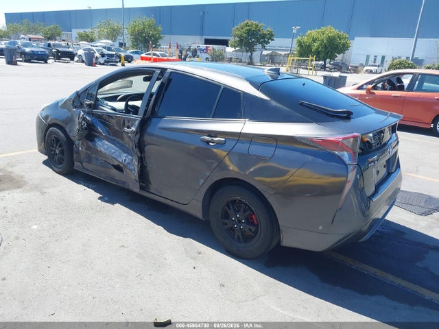 Toyota Prius Three 2016 JTDKARFU3G3505317 Image 3