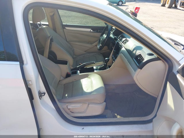 45954713 :رقم المزاد ، 1VWBP7A32CC096719 vin ، 2012 Volkswagen Passat 2.5l Se مزاد بيع