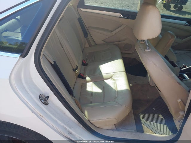 45954713 :رقم المزاد ، 1VWBP7A32CC096719 vin ، 2012 Volkswagen Passat 2.5l Se مزاد بيع