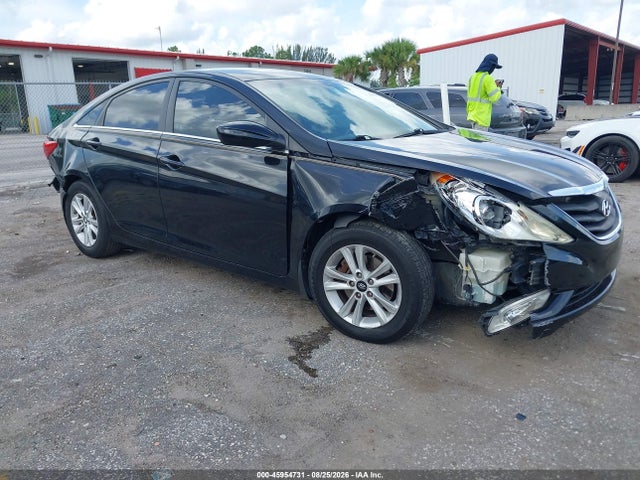45954731 :رقم المزاد ، 5NPEB4AC5DH810281 vin ، 2013 Hyundai Sonata Gls مزاد بيع