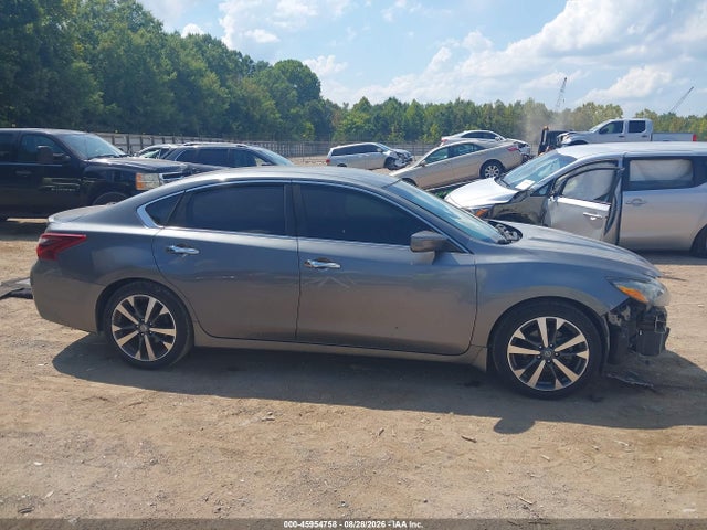 Продажа на аукционе авто 2017 Nissan Altima 2.5 Sr, vin: 1N4AL3AP7HC162071, номер лота: 45954758