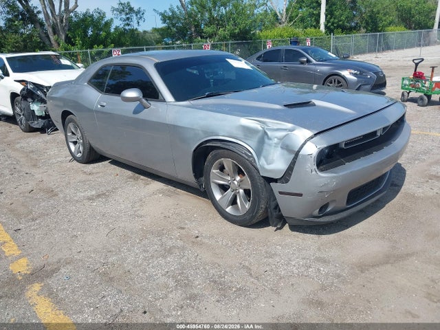 45954760 :رقم المزاد ، 2C3CDZAGXJH242264 vin ، 2018 Dodge Challenger Sxt مزاد بيع