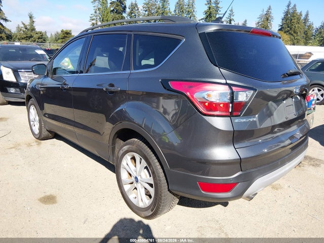 1FMCU9HD8JUC21560 Ford ESCAPE SEL