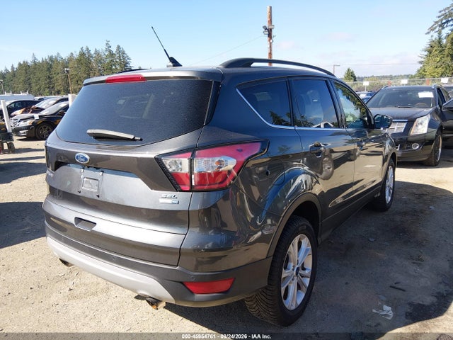 1FMCU9HD8JUC21560 Ford ESCAPE SEL