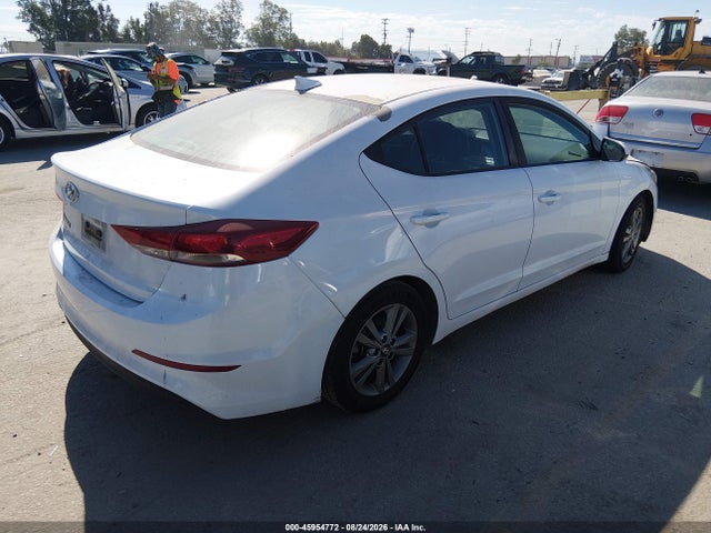 Продажа на аукционе авто 2018 Hyundai Elantra Sel, vin: 5NPD84LF0JH254068, номер лота: 45954772