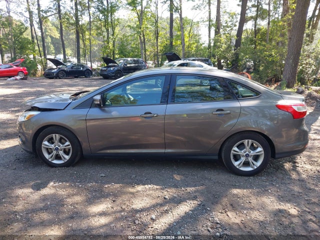 2014 Ford Focus Se მანქანა იყიდება აუქციონზე, vin: 1FADP3F29EL437417, აუქციონის ნომერი: 45954782