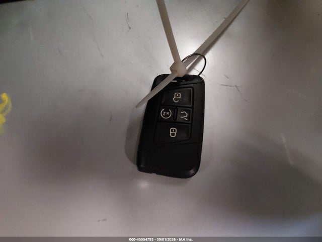 45954793 :رقم المزاد ، 3VV8B7AX1NM081064 vin ، 2022 Volkswagen Tiguan 2.0t Se R-line Black مزاد بيع