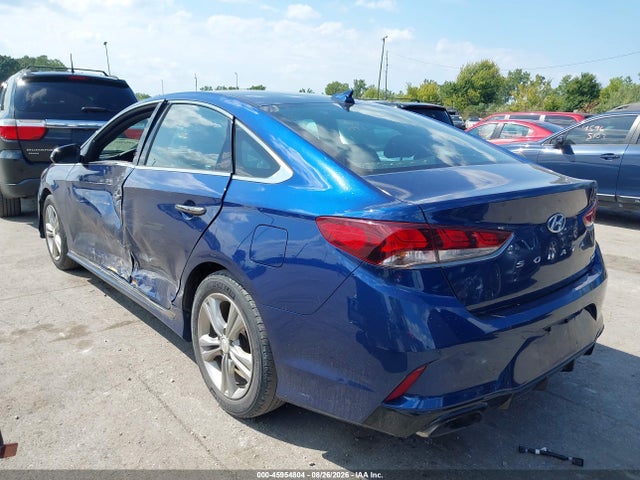 Продажа на аукционе авто 2018 Hyundai Sonata Sport, vin: 5NPE34AF1JH693821, номер лота: 45954804