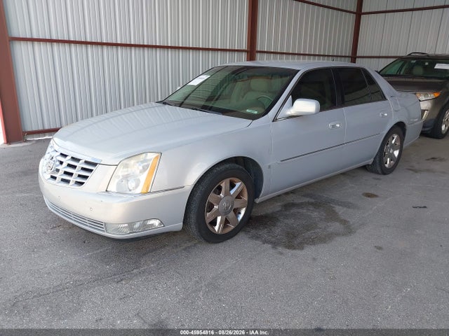 45954816 :رقم المزاد ، 1G6KD57Y76U225784 vin ، 2006 Cadillac Dts 1sb مزاد بيع