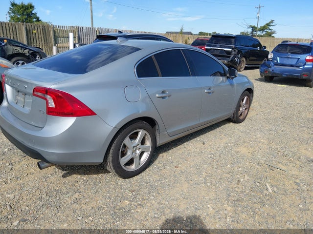 Aukcja sprzedaży 2013 Volvo S60 T5, vin: YV1612FS6D2207511, numer aukcji: 45954817