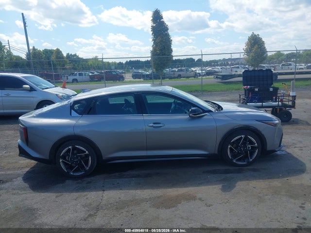 2025 Kia K4 Gt-line მანქანა იყიდება აუქციონზე, vin: 3KPFW4DE3SE176914, აუქციონის ნომერი: 45954818