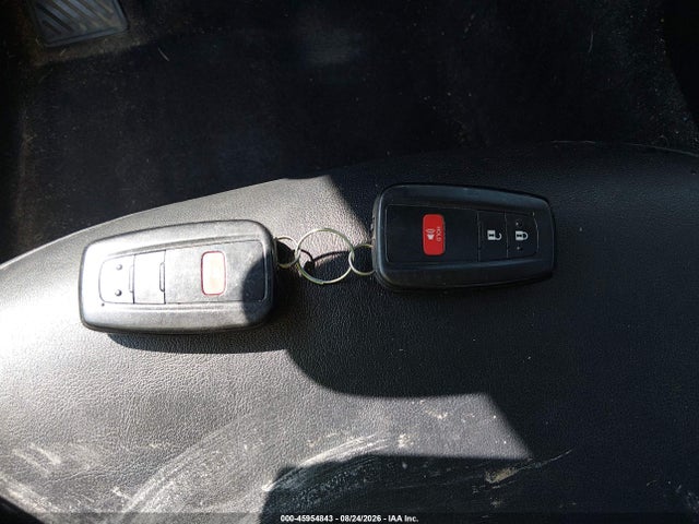 Toyota Prius Four 2016 JTDKARFU1G3016124 Image 11