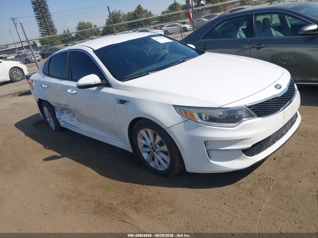 Продажа на аукционе авто 2017 Kia Optima Lx, vin: 5XXGT4L39HG167440, номер лота: 45954856