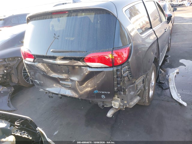 Aukcja sprzedaży 2018 Chrysler Pacifica Hybrid Touring L, vin: 2C4RC1L7XJR125057, numer aukcji: 45954878