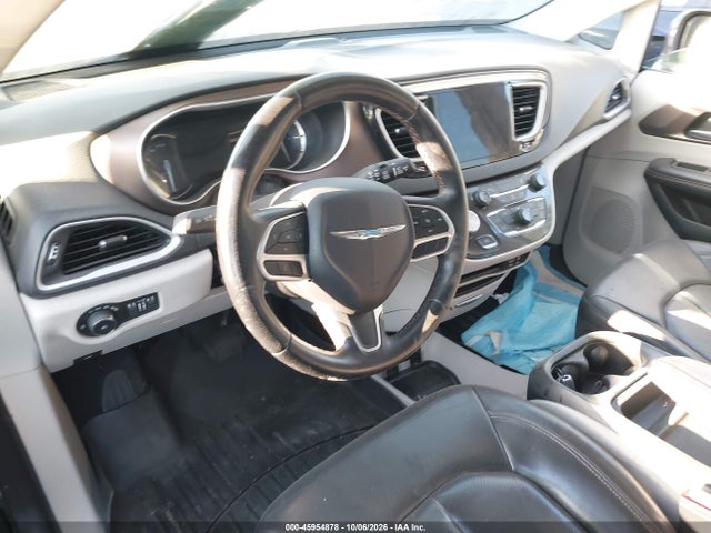 Aukcja sprzedaży 2018 Chrysler Pacifica Hybrid Touring L, vin: 2C4RC1L7XJR125057, numer aukcji: 45954878