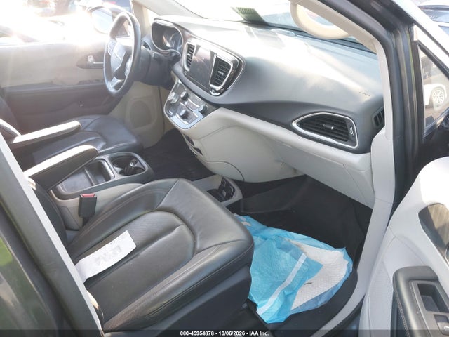 Aukcja sprzedaży 2018 Chrysler Pacifica Hybrid Touring L, vin: 2C4RC1L7XJR125057, numer aukcji: 45954878