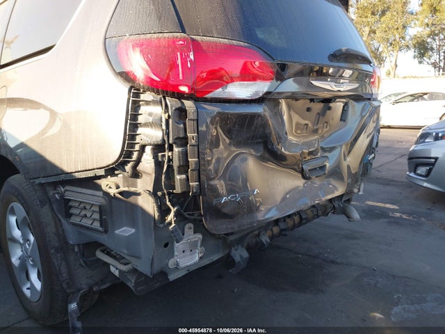 Aukcja sprzedaży 2018 Chrysler Pacifica Hybrid Touring L, vin: 2C4RC1L7XJR125057, numer aukcji: 45954878