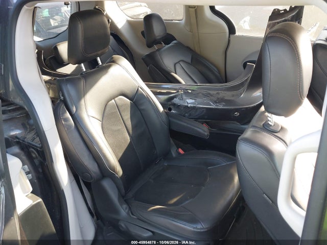 Aukcja sprzedaży 2018 Chrysler Pacifica Hybrid Touring L, vin: 2C4RC1L7XJR125057, numer aukcji: 45954878