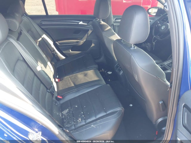 2015 Volkswagen Golf R 4-door მანქანა იყიდება აუქციონზე, vin: WVWLF7AU1FW221764, აუქციონის ნომერი: 45954924