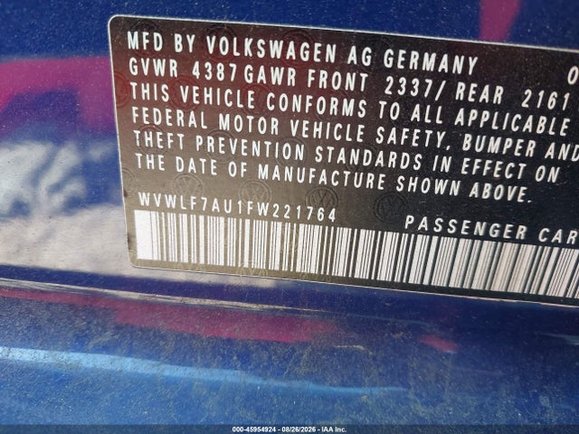 2015 Volkswagen Golf R 4-door მანქანა იყიდება აუქციონზე, vin: WVWLF7AU1FW221764, აუქციონის ნომერი: 45954924