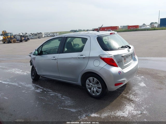 45954958 :رقم المزاد ، JTDKTUD38CD503476 vin ، 2012 Toyota Yaris Le مزاد بيع